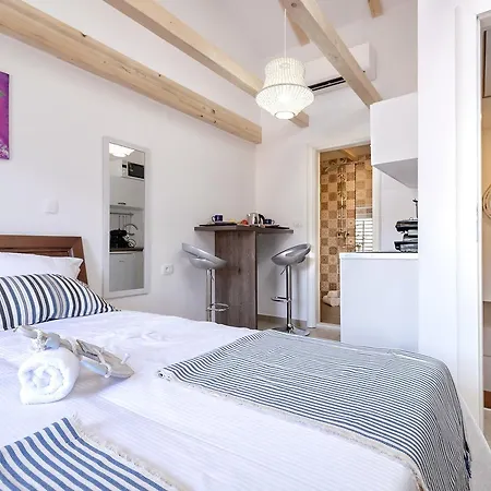 Apartment Successus Old Town House