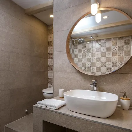 Apartment Successus Old Town House *