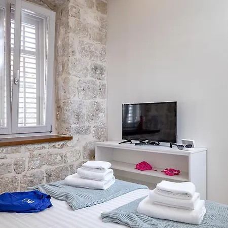 Apartment Successus Old Town House